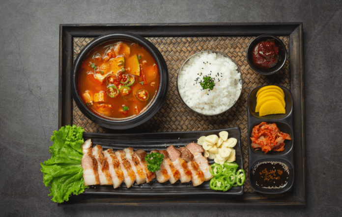 6 Must-Try Korean Dishes Available Online in the UK